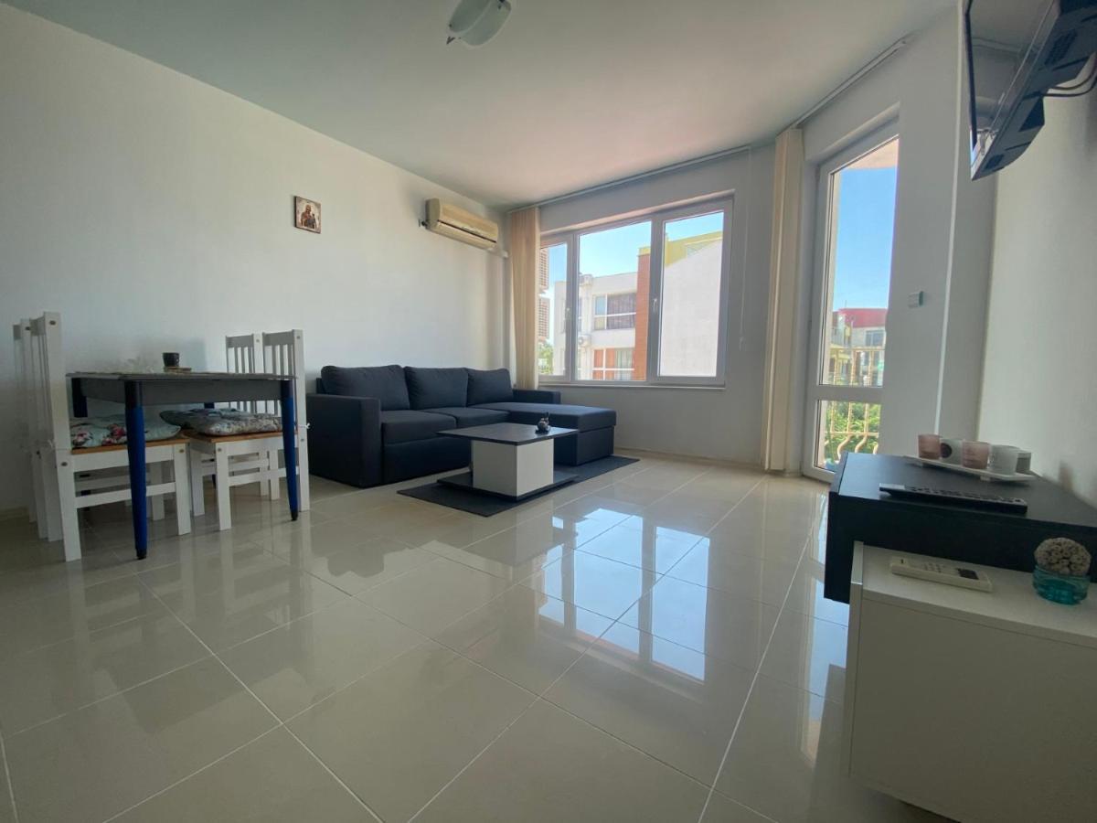 Apartment First Line On The Cosy Sea Paradise Kavarna