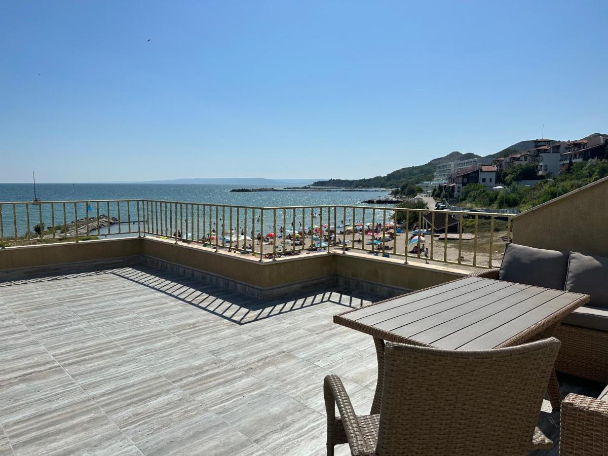 Apartment First Line On The Cosy Sea Paradise